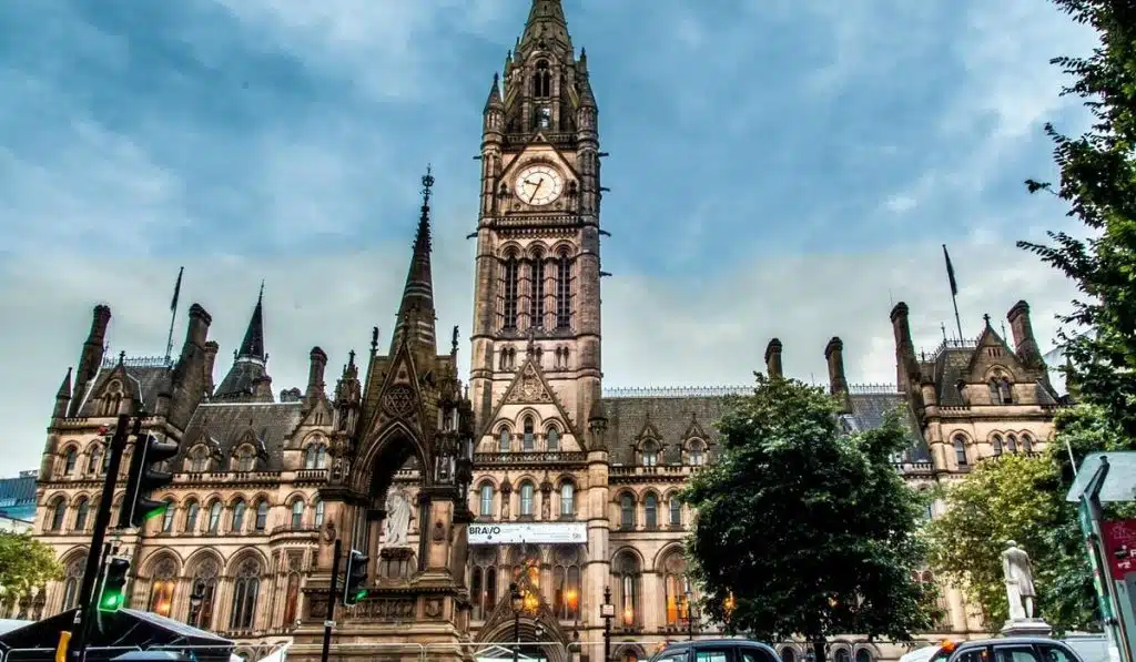 manchester-town-hall